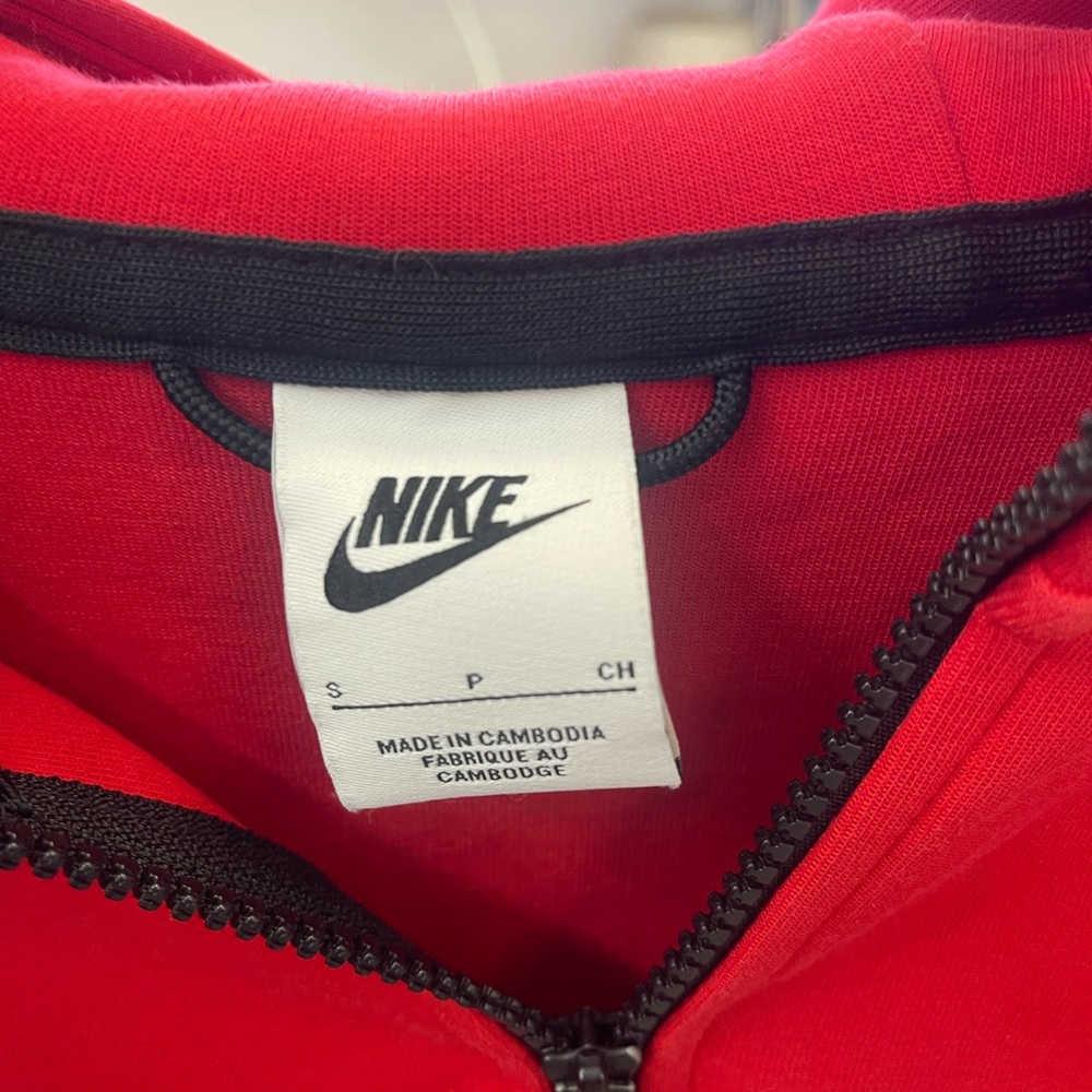Nike Men's Red Performance Jacket - image 8